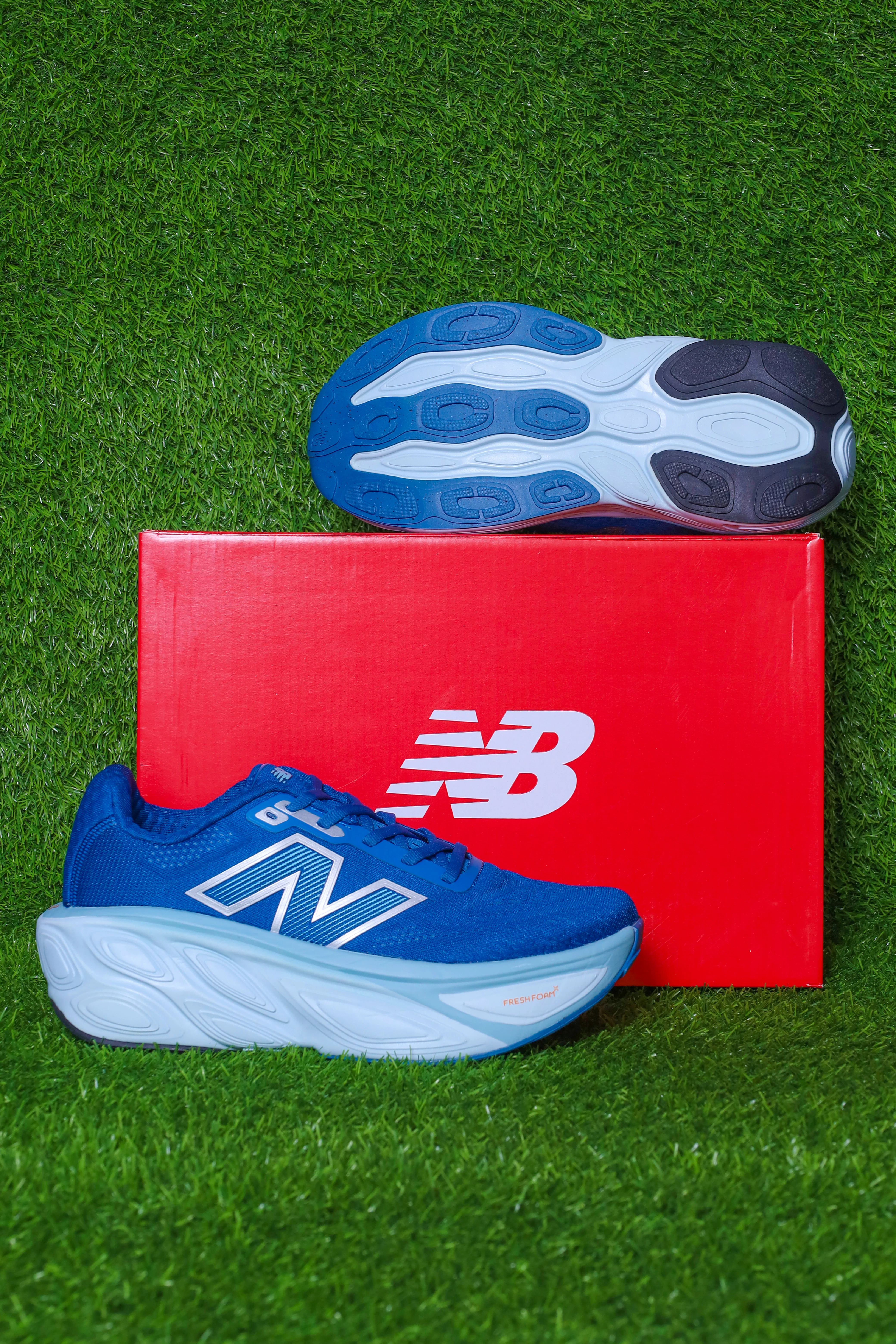 NEW BALANCE FRESHFOAM X